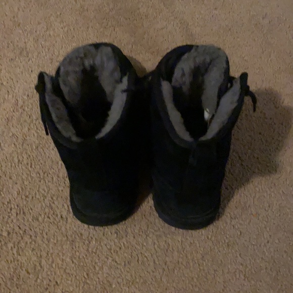 UGG boots - Picture 3 of 6